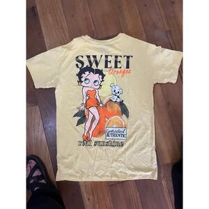 Betty Boop Fleischer Studios Sweet Oranges Graphic Tee Yellow XS